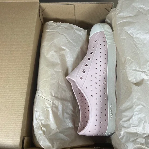 NEW IN BOX Native Jefferson Sugarlite Mens 11 Chameleon Pink Bone White Shoes - Picture 11 of 11